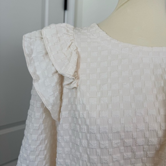 Umgee Ivory Textured Jacquard Blouse Ruffle Cap Sleeve Size L Checkered Prairie - Picture 3 of 10